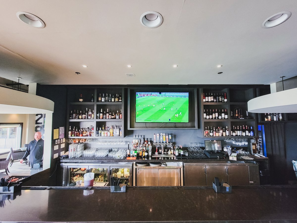 HuntValleyCC's tweet photo. We would like to invite everyone to enjoy the Men's USA Soccer game vs. Iran today in The Canter starting at 2:00pm

Whether you are a soccer fan or not, you can at least enjoy some great "gametime" food &amp; drink specials!

Bar Seating first come first serve.

Reservations... https://t.co/E9o0eB2hGv