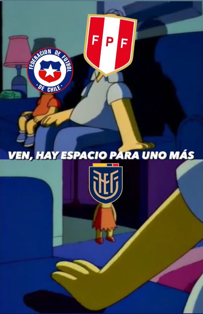 Out Of Context Football tweet media