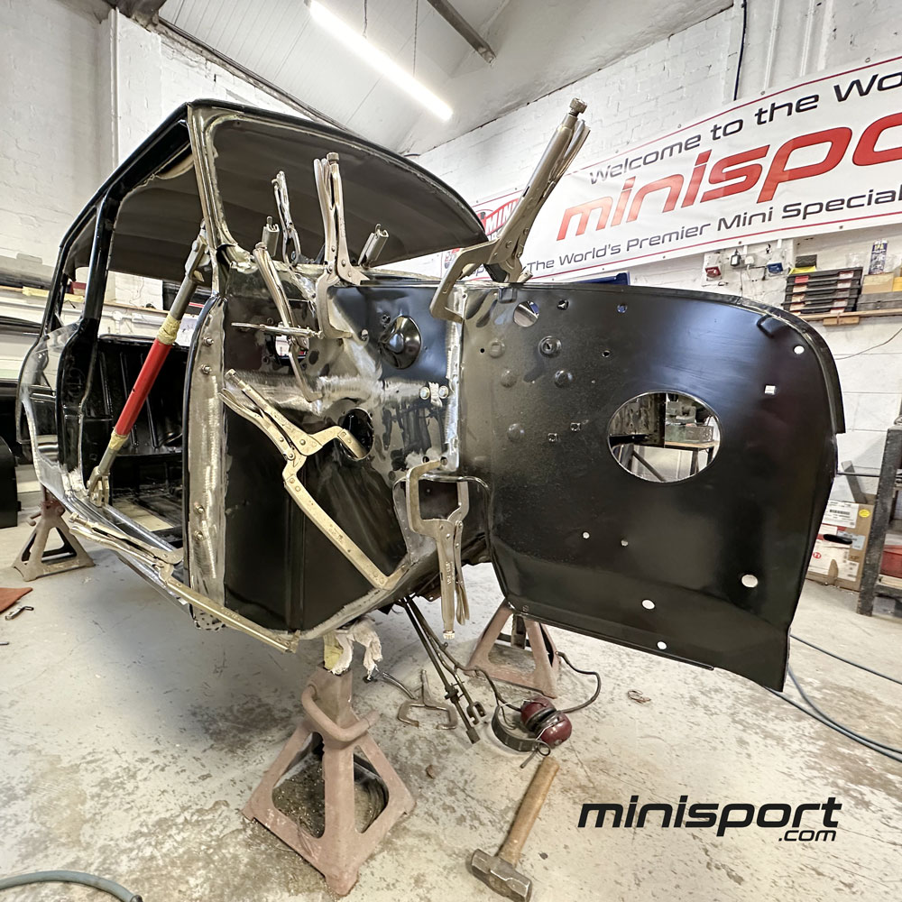 minisportltd's tweet photo. The Mini rebuild begins...
Have a look at the Mini LE's progress so far!
Keep your eyes peeled for updates on our social media 👀
@minisportltd
#minisport #minirestoration #rebuild #bodyshop #classicmini #miniproject #ukminis #projectmini #classiccar #vintagecar https://t.co/i2NkFtnwE7