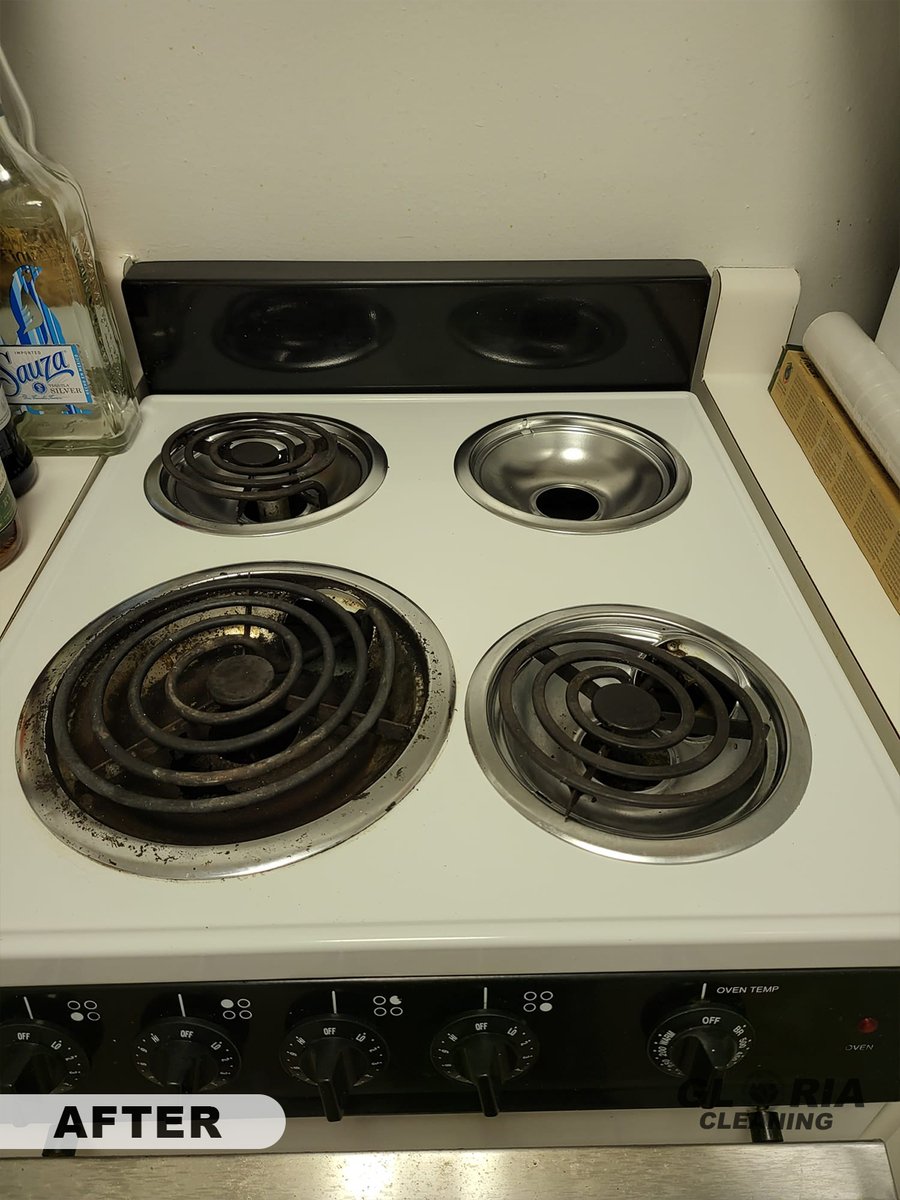 CleaningGloria's tweet photo. Picture of the kitchen before and after cleaning🧼🧹
Don’t stress, Just call us. ☎️
Other services
✅Whole house deep clean services
✅Outdoor and indoor cleaning services
✅Carpet cleaning services
#floorcleaningservices #kitchencleaningservices #gloriacleaningservices https://t.co/uNFjjcGDJR