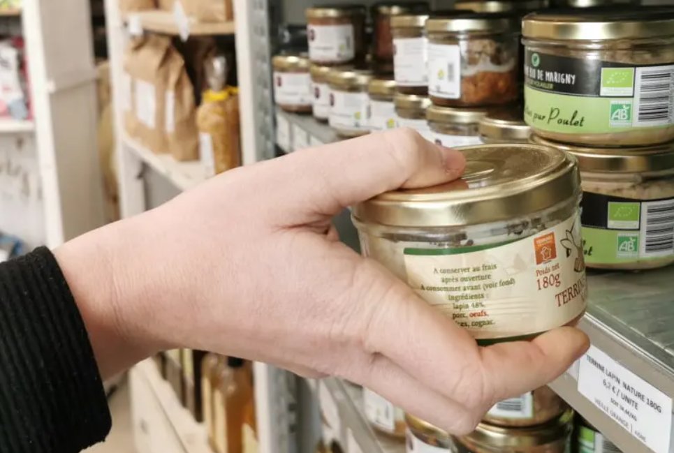 ReferenceAgro's tweet image. Prévue pour le 30 novembre, la proposition de la Commission européenne sur la directive Green Claims, impliquant l'#affichage environnemental, a été reportée à 2023, selon les informations récoltées par Référence Agro.

reference-agro.fr/affichage-envi…