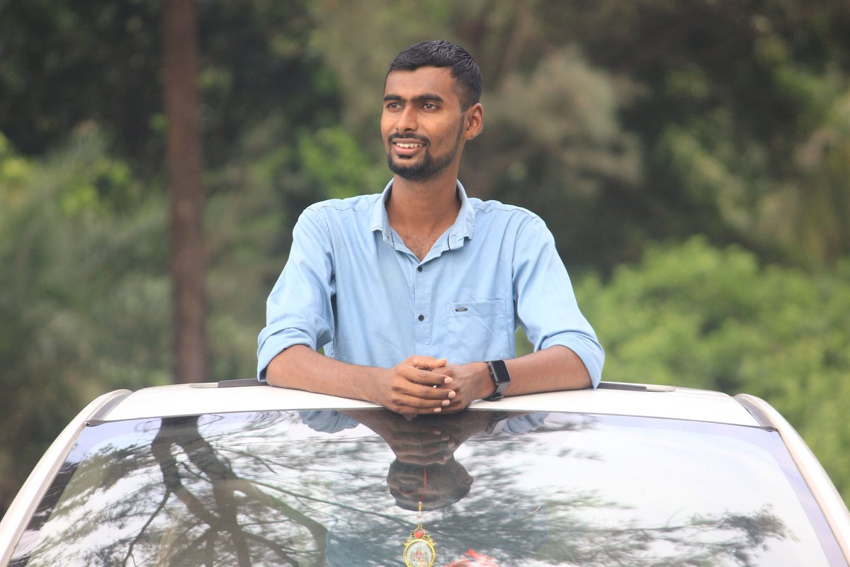KINGABHI03's tweet photo. 😎🤙🏻𝐒𝐭𝐚𝐲 𝐋𝐢𝐤𝐞 𝐘𝐨𝐮'𝐫𝐞 𝐓𝐡𝐞 𝐊𝐢𝐧𝐠👑💯🔥 😎𝐎𝐫 𝐂𝐥𝐚𝐬𝐬 𝐋𝐢𝐤𝐞 𝐘𝐨𝐮 𝐃𝐨𝐧'𝐭 𝐂𝐚𝐫𝐞 𝐖𝐡𝐨 𝐢𝐬 𝐓𝐡𝐞 𝐊𝐢𝐧𝐠🙋🏻‍♂️👑🙌🏻♥
👑𝐊𝐈𝐍𝐆 𝐀𝐁𝐇𝐈👑 https://t.co/mdXiMADgwP