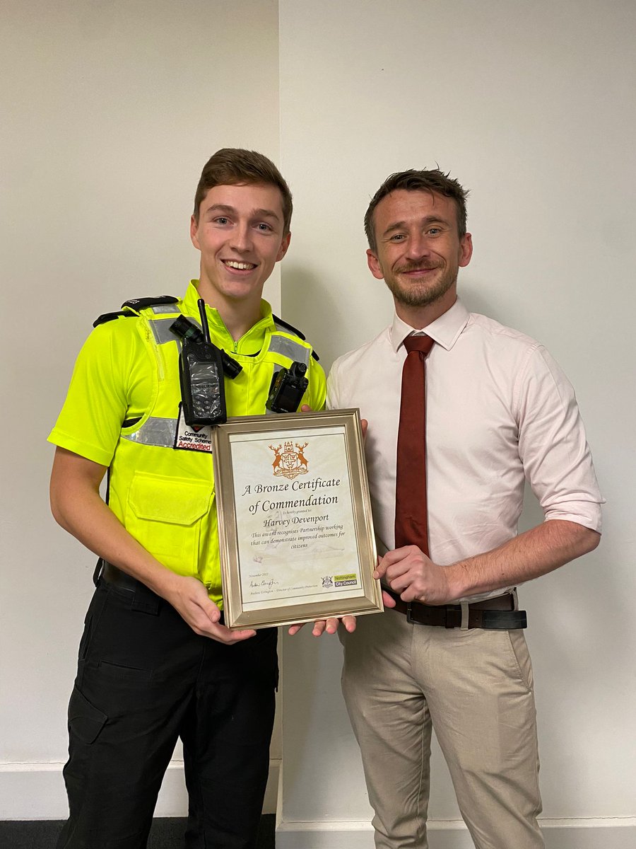 CPO Harvey Devenport was awarded a Bronze Commendation award today for his quick thinking and utilising his First Aid skills, which led to saving someone's life on the Forest Recreation ground earlier on this year. Well Done! 👏