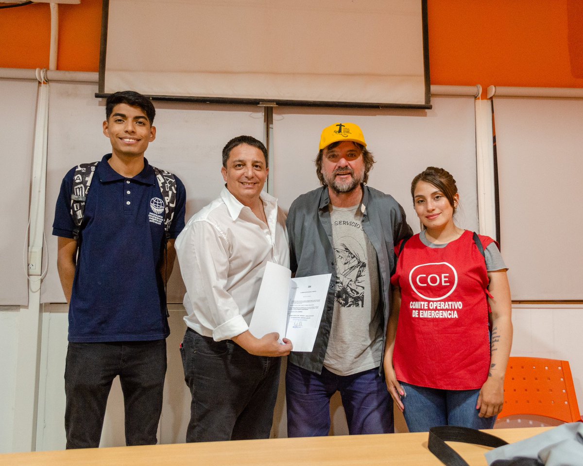 Sec_Rel_Inst tweet picture