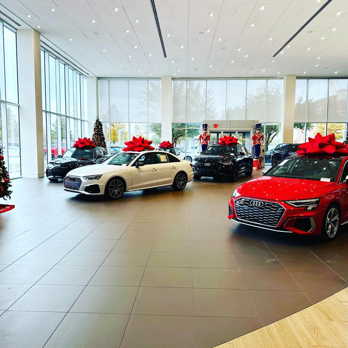 DaddyDuncanBBQ's tweet photo. Thanks to Audi of Sugar Land for having us out today for their awesome holiday event. Great crowd and a lot of good feedback for @DaddyDuncanBBQ #BBQ https://t.co/BRhFyDFeEj