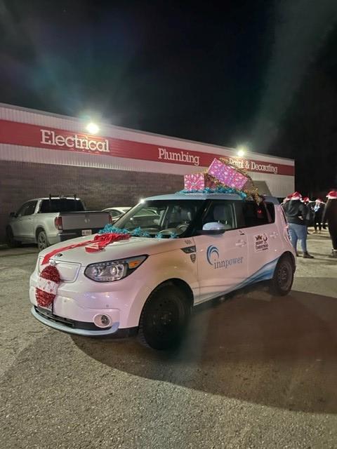 InnPower staff had a great time this weekend at the #LightUpNight parade and Innisfil Santa Claus Parade 🎄🎅 Thank you to Cookstown &amp; District Chamber of Commerce and ICE Corp for organizing as well as all local businesses and community members who participated!