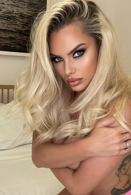 SALE&hellip;!!! Grab 60% off my OnlyFans..!!!  Follow the link below..come on 😉  https://t.co/DfPfZpTNZl https://t<a href="/tag/retweet"class="tags"><span>#retweet</span></a><a href="/tag/onlyfans"class="tags"><span>#onlyfans</span></a>