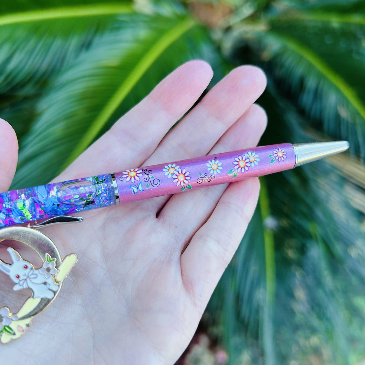 ✨🐰 Bunny Daydream Ink Pen 🐰✨

This beauty is NEW and ON SALE for 35% OFF. No code needed. Snag her as a gift 🎁 or for yourself below ⬇️