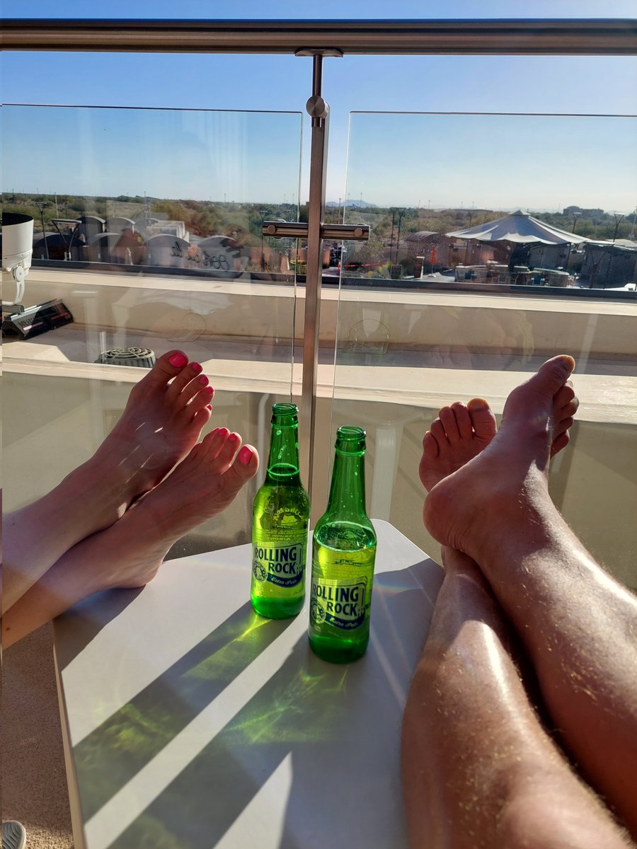 KurtFast's tweet image. Who back home is doing this right now?