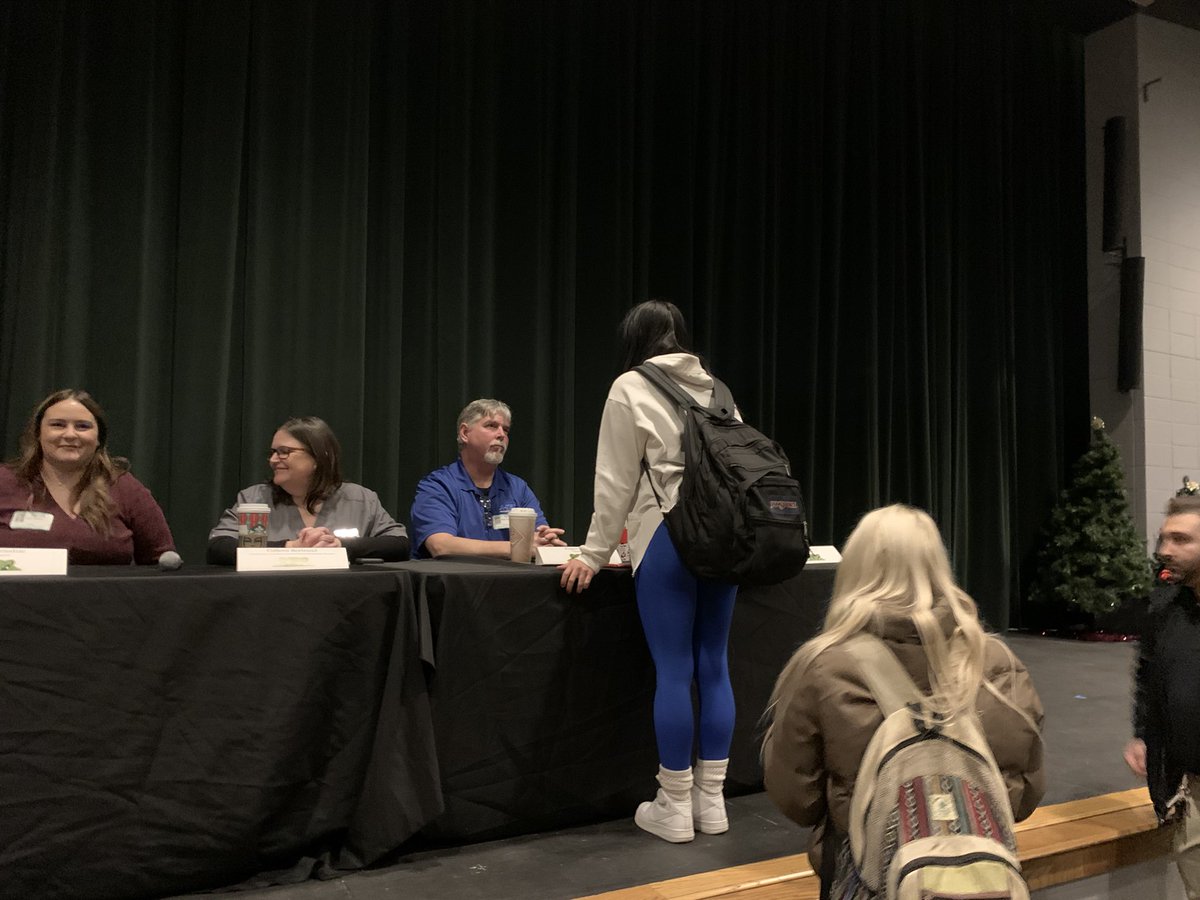 HKellyCG's tweet image. “You don’t have to go to medical school in order to help people.” Today we hosted part 1 of our wellness panel series. 🩻🩺 Students got to hear from some awesome community members. Check out the names of our district partners below😃 #CareerExperienceProgram #clsengaged