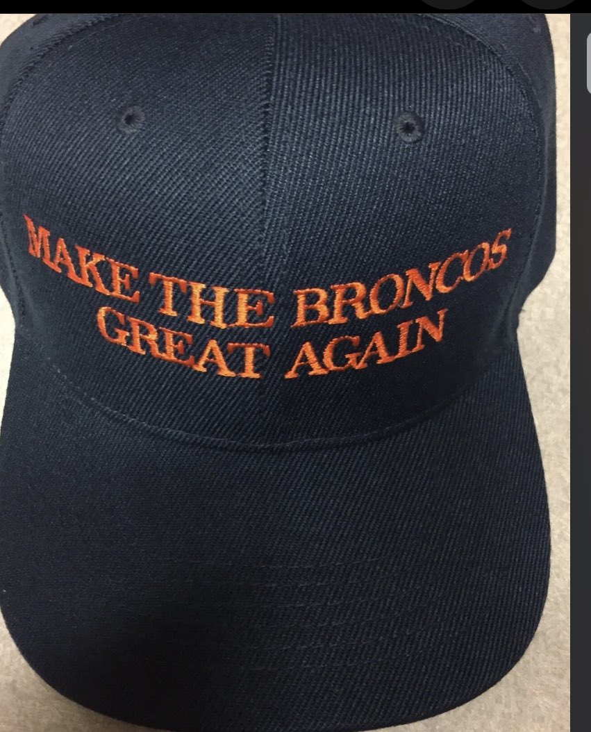 ejroybal's tweet photo. I need to buy this hat https://t.co/6bIN5uy3fX