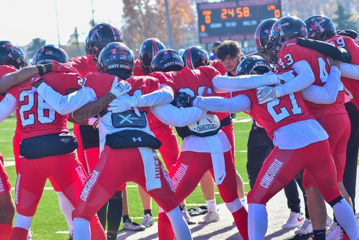CoachSchumake28's tweet photo. 🆂🅷🅸🅴🆂🆃 🆃🅰🅻🅺🥷
23’s…who’s next? #Dblock #Dirtybirds https://t.co/3litCoK0B2