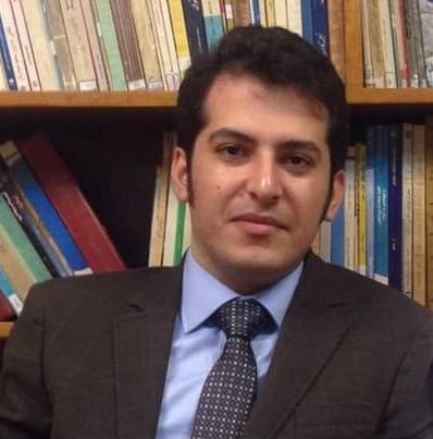 Today #ArsamMahmoudi was kidnapped from his home by the Islamic Republic terrorists.

#MahsaAmini 
#IranRevolution