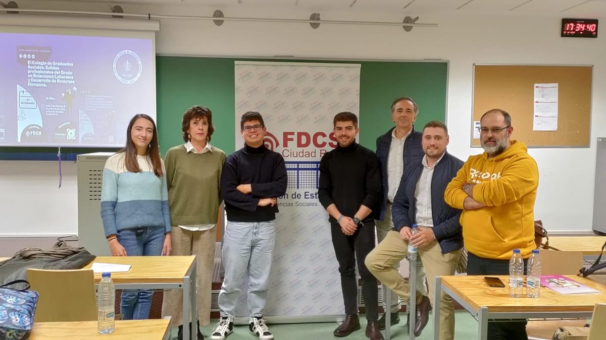 Asociación de Estudiantes Dcho. y CC.SS. CR tweet media