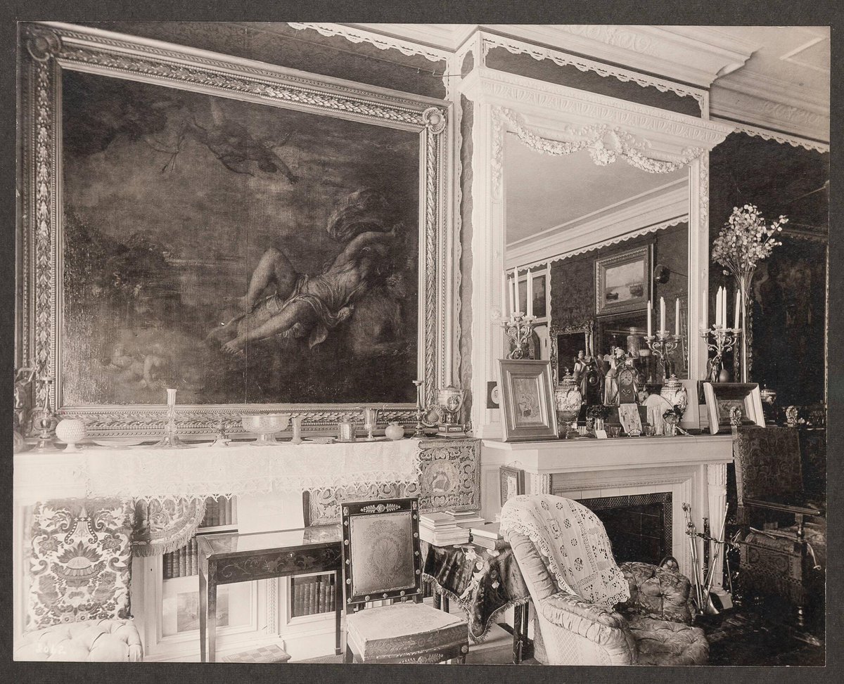 gardnermuseum's tweet photo. Isabella began collecting prior to opening her museum, where works were on view in her home and rarely open to the public. In this week's #InsidetheCollection blog dive into three days in 1900 where she opened her doors for a charitable cause: https://t.co/HikvVTqW5z https://t.co/M8jzSikMxf