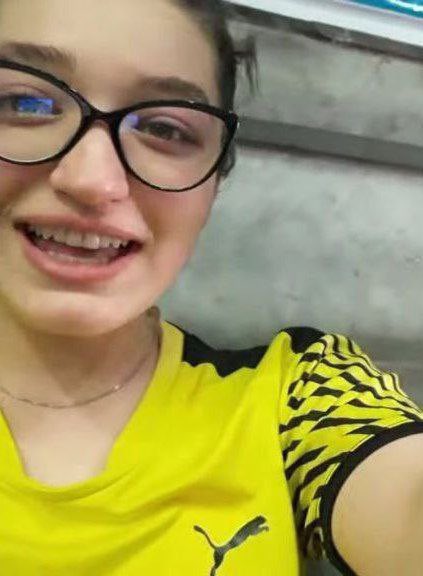 Shahinlooo's tweet photo. This is Sarina Esmailzadeh.

Sarina was a @BlackYellow fan, and she was killed by the Islamic Regime during the ongoing revolution in Iran at only 16 years of age! 

Where is justice? These football fans should have lived too! 

#IRNUSA 
#SayTheirNames 
#Qatar2022 https://t.co/77LZuuG9wi