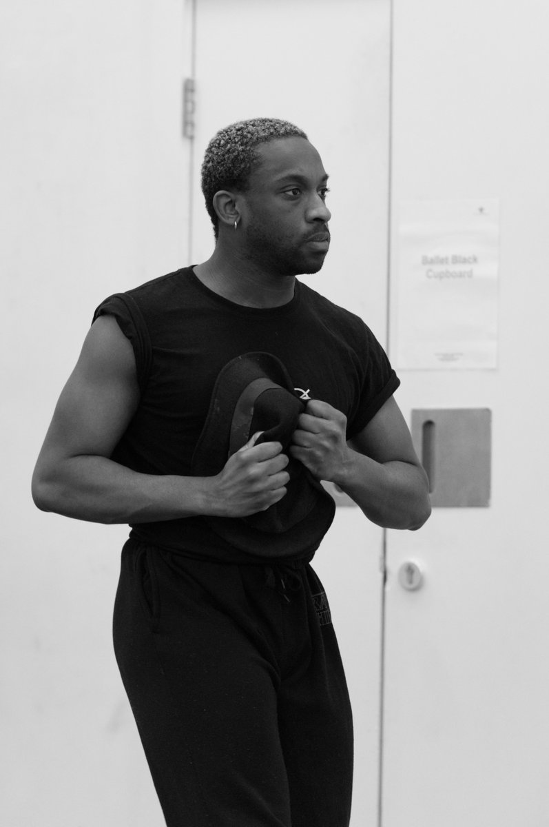 BalletBlack's tweet photo. Check out BB on @BBCRadio4, featuring @Cirabesque, #AlexanderFadayiro and me ahead of our performances @The_Lowry this week on the 1st and 2nd of December!

https://t.co/xW3qgtIzTN

Photography by #MthuthuzeliNovember

#BalletBlack https://t.co/OIzvu7YdFk
