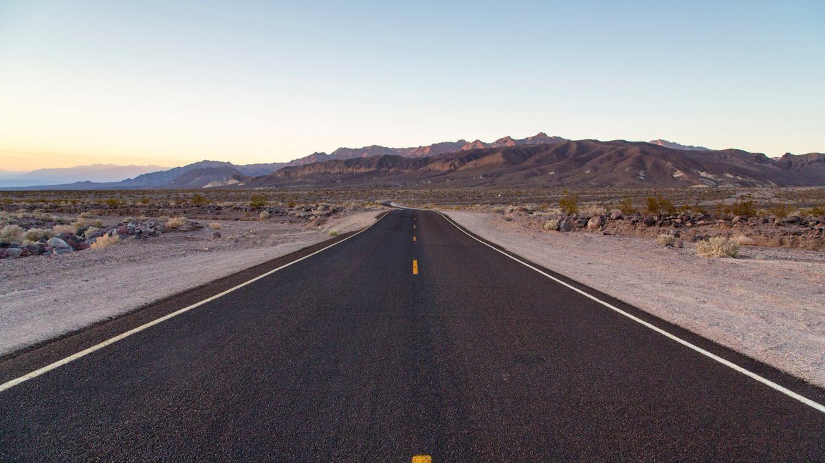Book a Death Valley hiking or biking trip in November and receive $200-off! 
🚴🏻‍♂️Cycling:
February 19 - 24, 2023 
timberline-adventures.com/tour/cycling/d…
🎒Hiking:
February 12 - 17, 2023
timberline-adventures.com/tour/hiking/de…