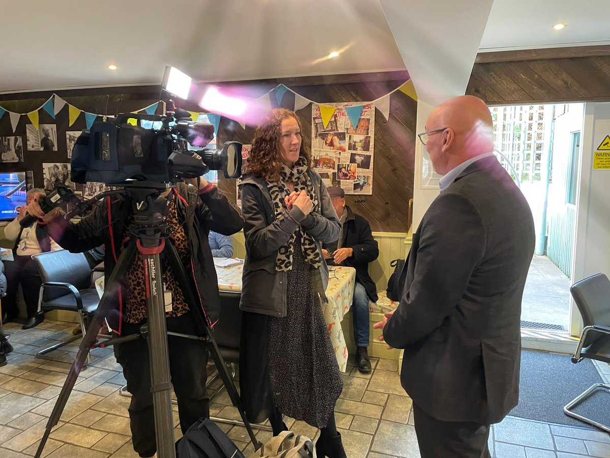 Behind the scenes with <a href="/ITVCentral/">ITV News Central</a> at <a href="/arksoutreach/">Shrewsbury Ark Outreach</a>  - great piece highlighting the work that they do whilst ensuring their clients get vaccinated by <a href="/ShropCommHealth/">Shropshire Community Health</a>