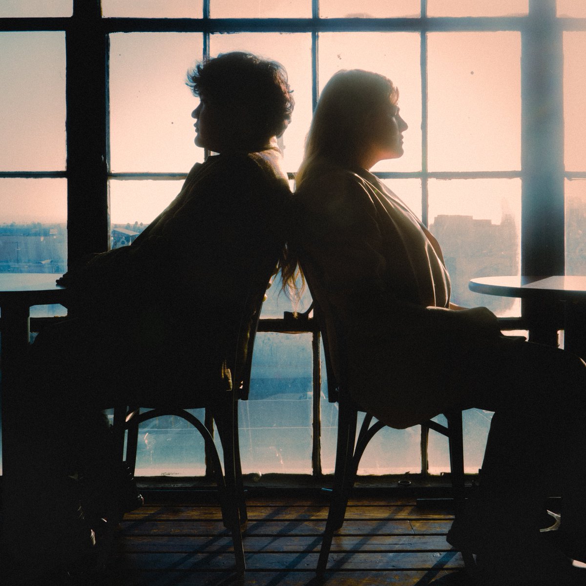 exciting news!!! <a href="/Franciskarel/">Francis Karel</a> and i like to sing so we wrote a song and it's coming to you December 9th!! 
presave "Seeing Other People" (: lnk.to/SeeingOtherPeo…