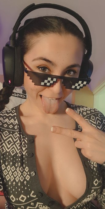 https://t.co/UBKP2mBjNe<a href="/tag/chaturbatehalloween"class="tags"><span>#chaturbatehalloween</span></a>