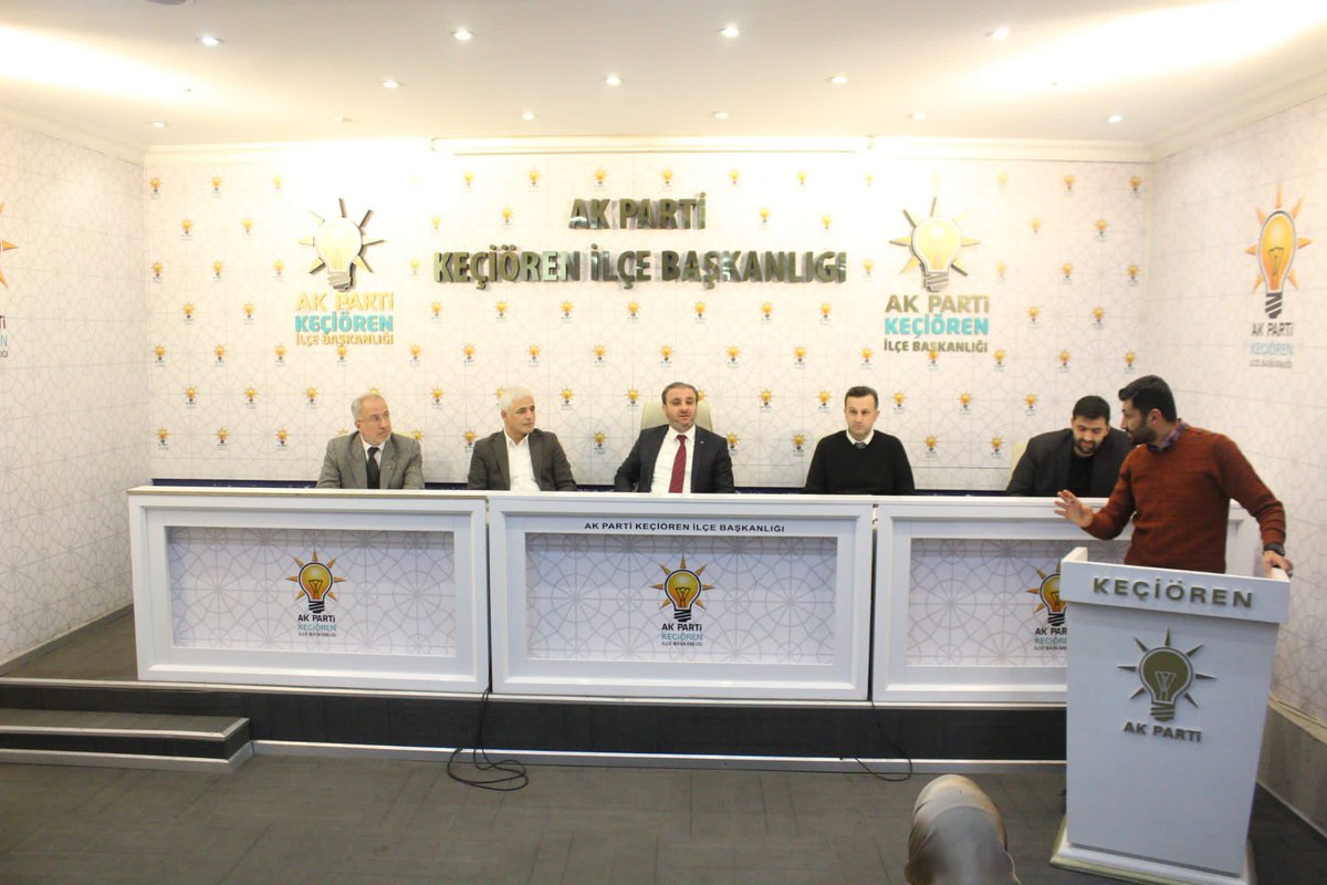zafercoktan's tweet photo. Haftalık olağan yönetim kurulu toplantımızı Ankara İl başkan yardımcımız Sn. Ahmet Gül ün katılımıyla gerçekleştirdik. https://t.co/C1Dv5jb5vH