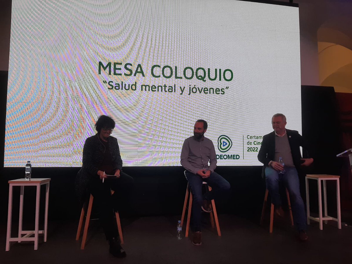 Videomed_es's tweet photo. #saludmental y #jóvenes es la mesa coloquio de hoy en @Videomed_es Síguenos en nuestra web https://t.co/EzPPDcihTh https://t.co/NX1bhtDgnL