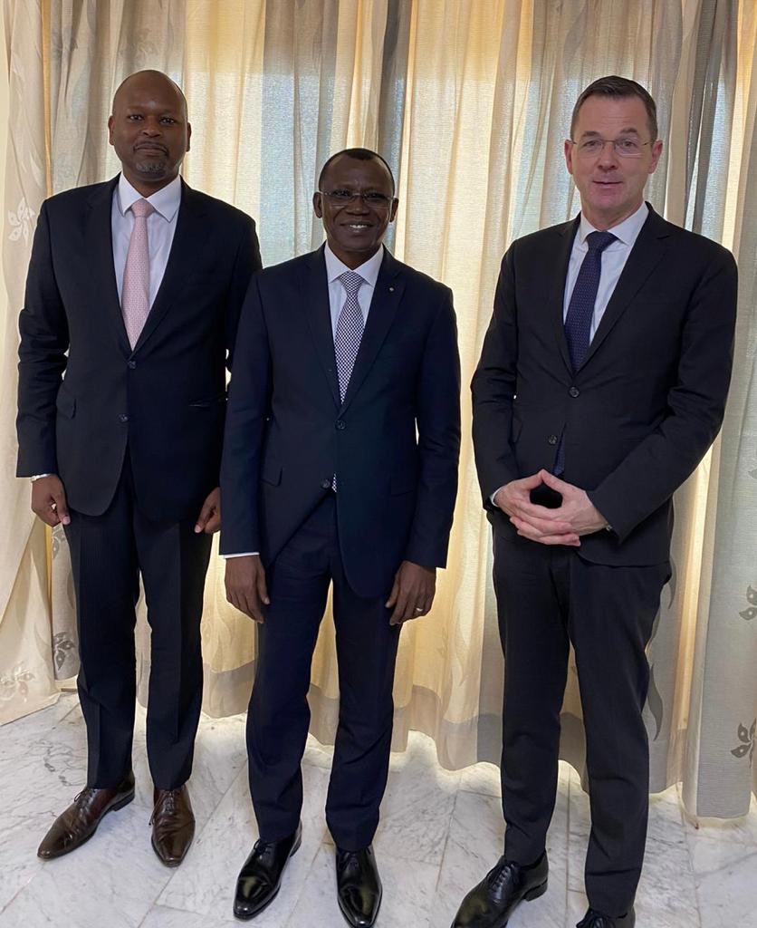 Fructueux échanges avec S.E. Sani Yaya, Ministre de l'Economie et des Finances du #Togo, sur la manière dont <a href="/IFC_org/">IFC</a> entend accroitre son soutien aux priorités de développement du 🇹🇬.