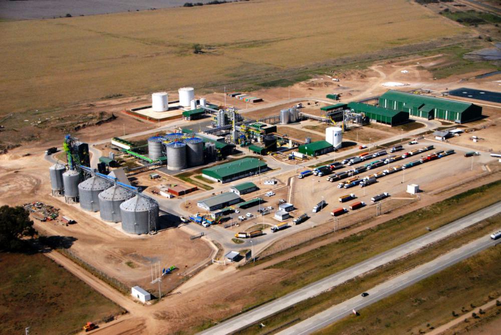 📌 ACA BIO 🇦🇷

Los #numeritos del último ejercicio anual  🔽

🌽 491.917 toneladas procesadas 
🛢 205 millones de litros de etanol
🐮 265.985 toneladas de burlanda 

Ventas: $ 22.008 millones 
Ganancias: $ 1545 millones 🔥

Hay que levantar 💯 más así 🙏🏻

📍Villa María, CBA