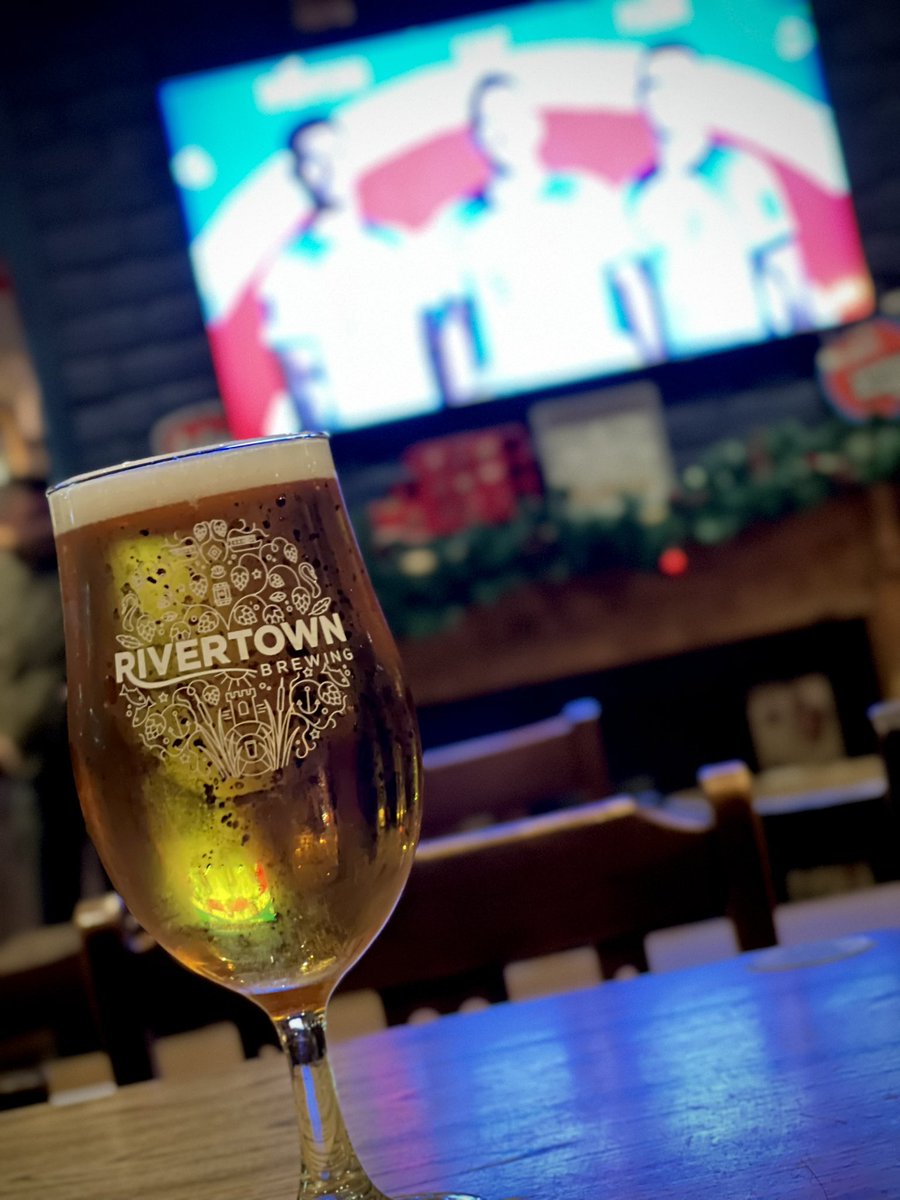 Good luck to the boys tonight! 🏴󠁧󠁢󠁥󠁮󠁧󠁿🏴󠁧󠁢󠁥󠁮󠁧󠁿🍻