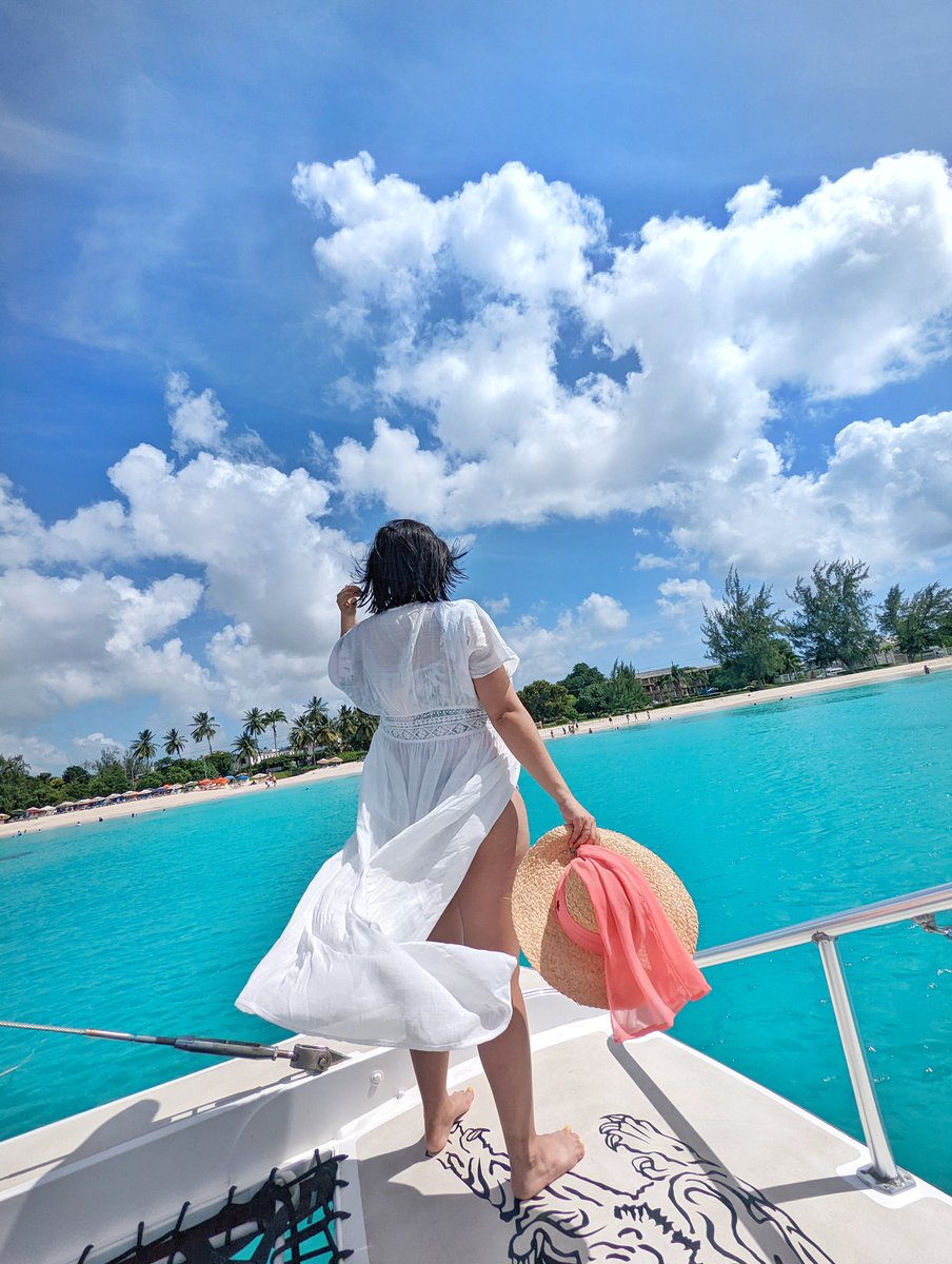 If you do just one excursion in Barbados, have it be a catamaran adventure with  <a href="/eltigrebarbados/">eltigrebarbados</a>! 🛥️ Swim over shipwrecks, with sea turtles, and take a dip after a delicious lunch on the boat. 💛 We loved it so much last time we did it again this trip! (hosted) #lindorktravels