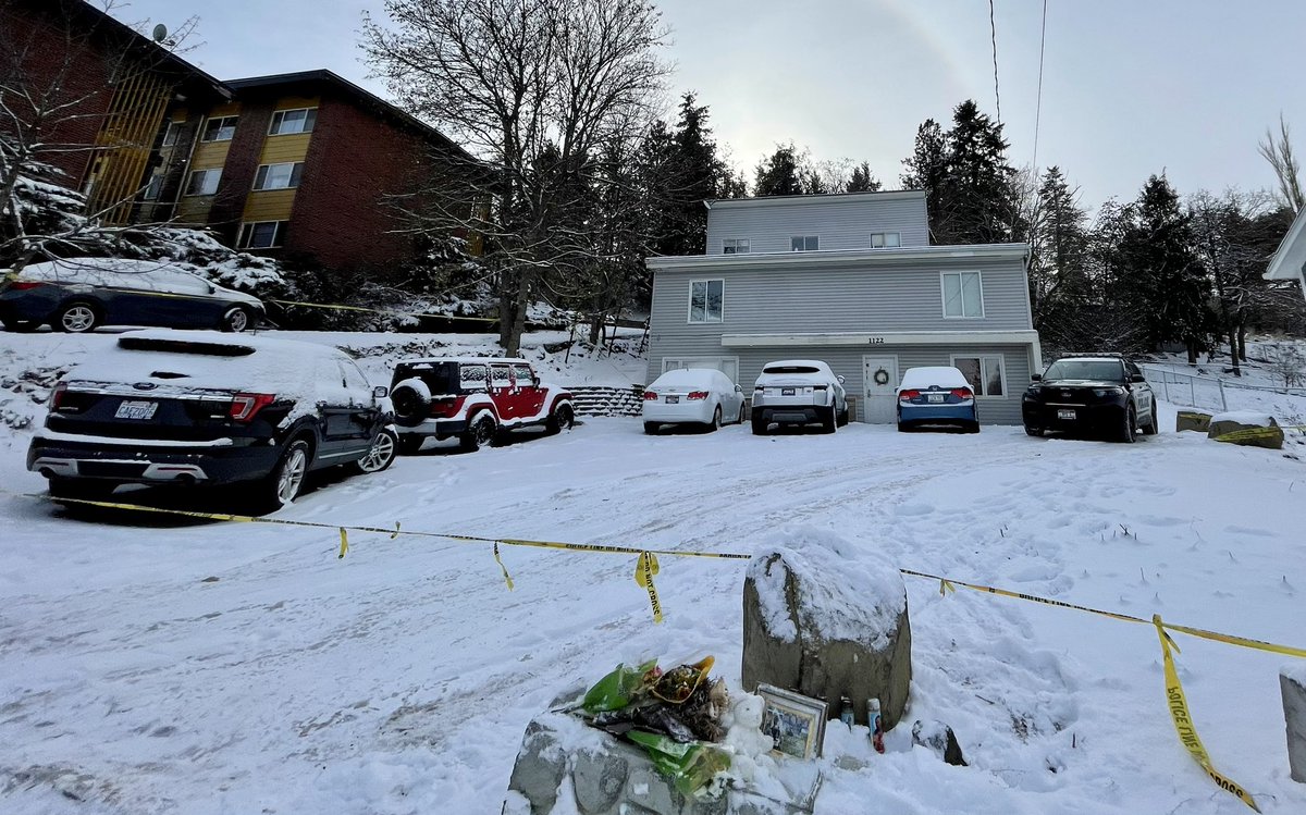 test Twitter Media - EXCLUSIVE- Today, #MoscowMurders Investigators will be collecting these 5 vehicles that have been parked out front of the #IdahoStudents home since Nov 13 ..

Police spokesperson would not confirm which car belonged to which victim or roommate ..

@courttv #tunein https://t.co/tXGS0n4AUr