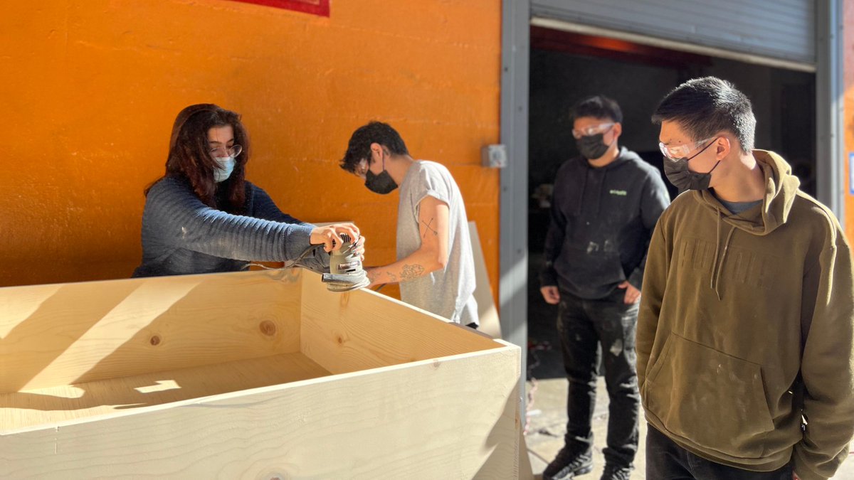 Construction on Ramp: Hand saws, skill saws, and more! The Construction on Ramp Program engages with students through different teaching methods to introduce them to the #ConstructionSector
<a href="/APRI_SF/">APRISF</a> <a href="/cyc_sf/">Community Youth Center of San Francisco</a> <a href="/mhh_sf/">Mission Hiring Hall</a> <a href="/CityBuildSF/">CityBuildSF</a> <a href="/sfoewd/">SFOEWD</a>