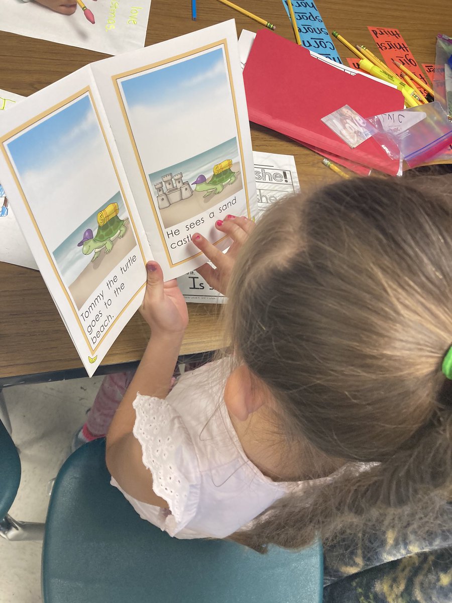 The Kindergarteners in the #SCSELDepartment class at <a href="/GuildElementary/">Guild Elementary</a> are working on so many different language components. Go visit a class today! <a href="/JamiJWarren/">Jami Warren</a> <a href="/mel_sawyers/">Mel Sawyers</a> <a href="/lj_mayberry/">Lauren Mayberry</a> <a href="/MRS_TUCKER_GES/">Caitlyn Tucker</a>