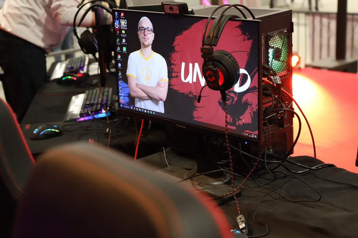 🤝Merci à nos partenaires :
▪️@esg_sport pour l'#ESGSPORTSTARCUP
▪️<a href="/TGSevenements/">🌟TGS Événements - Les salons POP CULTURE 🌟</a> pour l'accueil
▪️<a href="/InfoWare31/">InfoWare31</a> pour les PC
▪️<a href="/StealthGamerFR/">Stealth Gamer</a> pour les périphériques
▪️<a href="/lab_onid/">LAB'ON-ID</a> pour le matériel régie
▪️<a href="/NEEDforSEAT_FR/">NEEDforSEAT® France</a> pour les fauteuils
▪️@thegpu_ pour les écrans