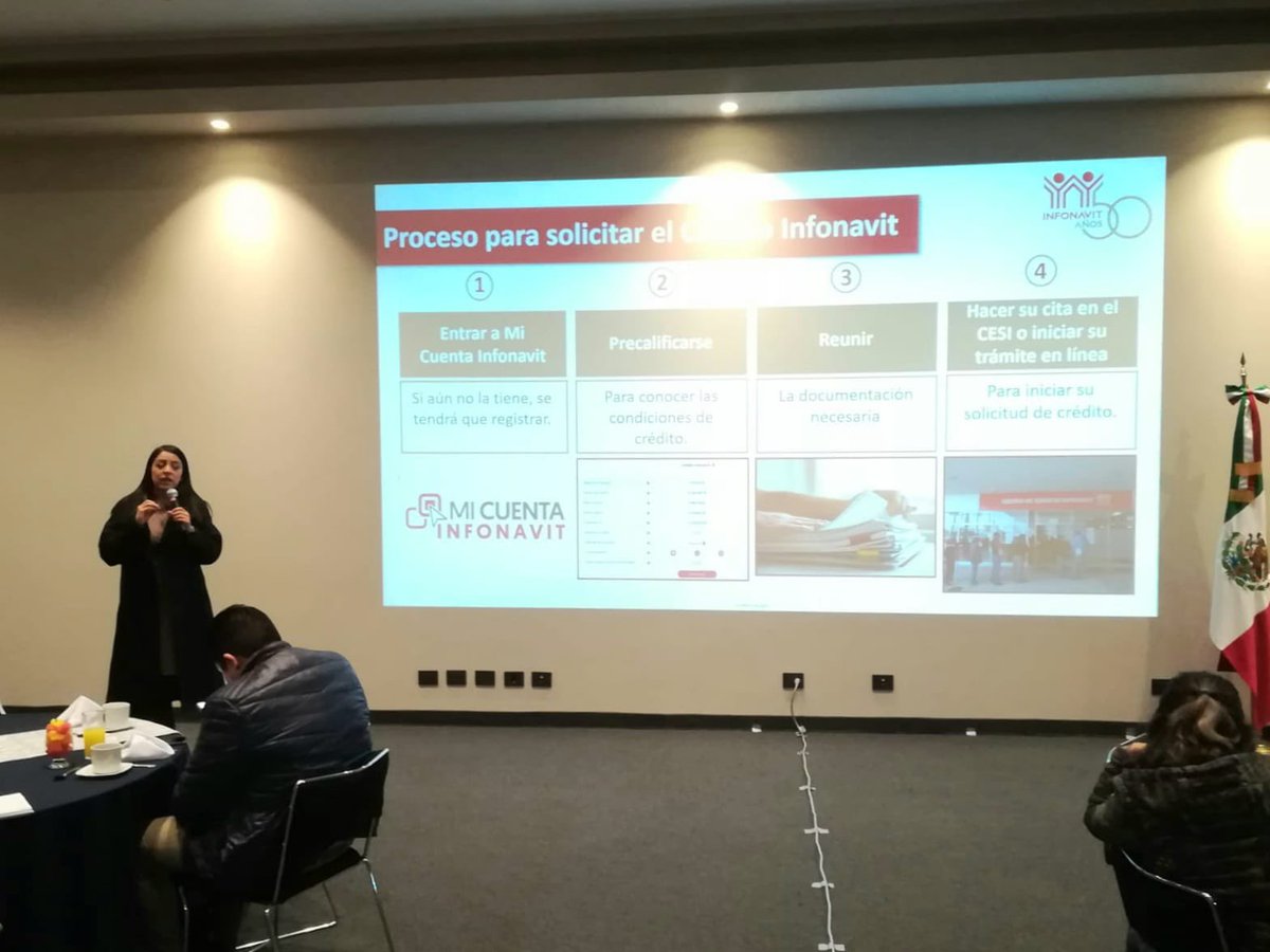 DayraVergara's tweet photo. Me reuní con integrantes de la @CANACINTRA_EMex para dialogar sobre los programas y beneficios que tiene el @Infonavit #EdoMéx para las empresas y los trabajadores mexiquenses.
📌 Importante seguir acercando esta información, para impulsar acuerdos que beneficien a todos y todas. https://t.co/qeGMN2mOJ9