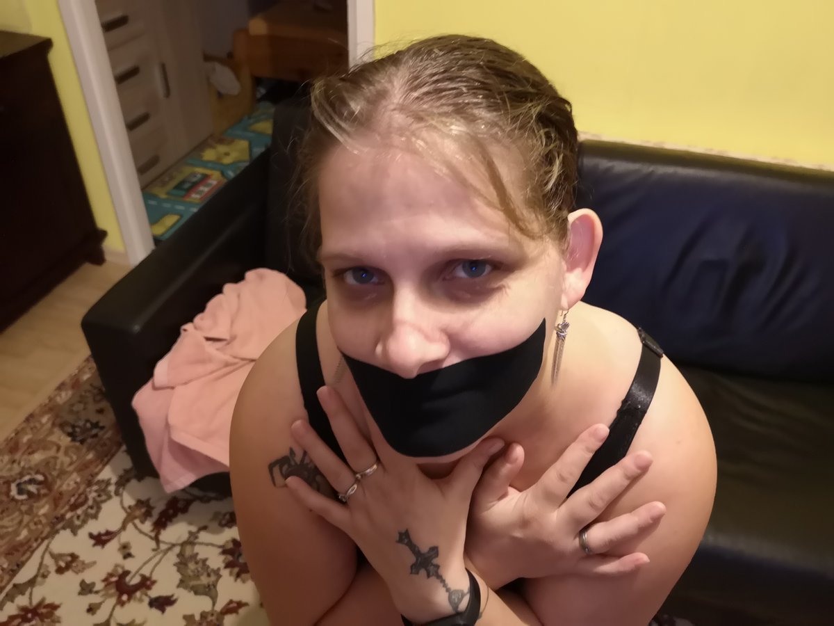 I sold my fifteenth video since the beginning of November on OnlyFans!
A thousand thanks to my fans who support me in continuing this passion of mine 😍

#ThankYou