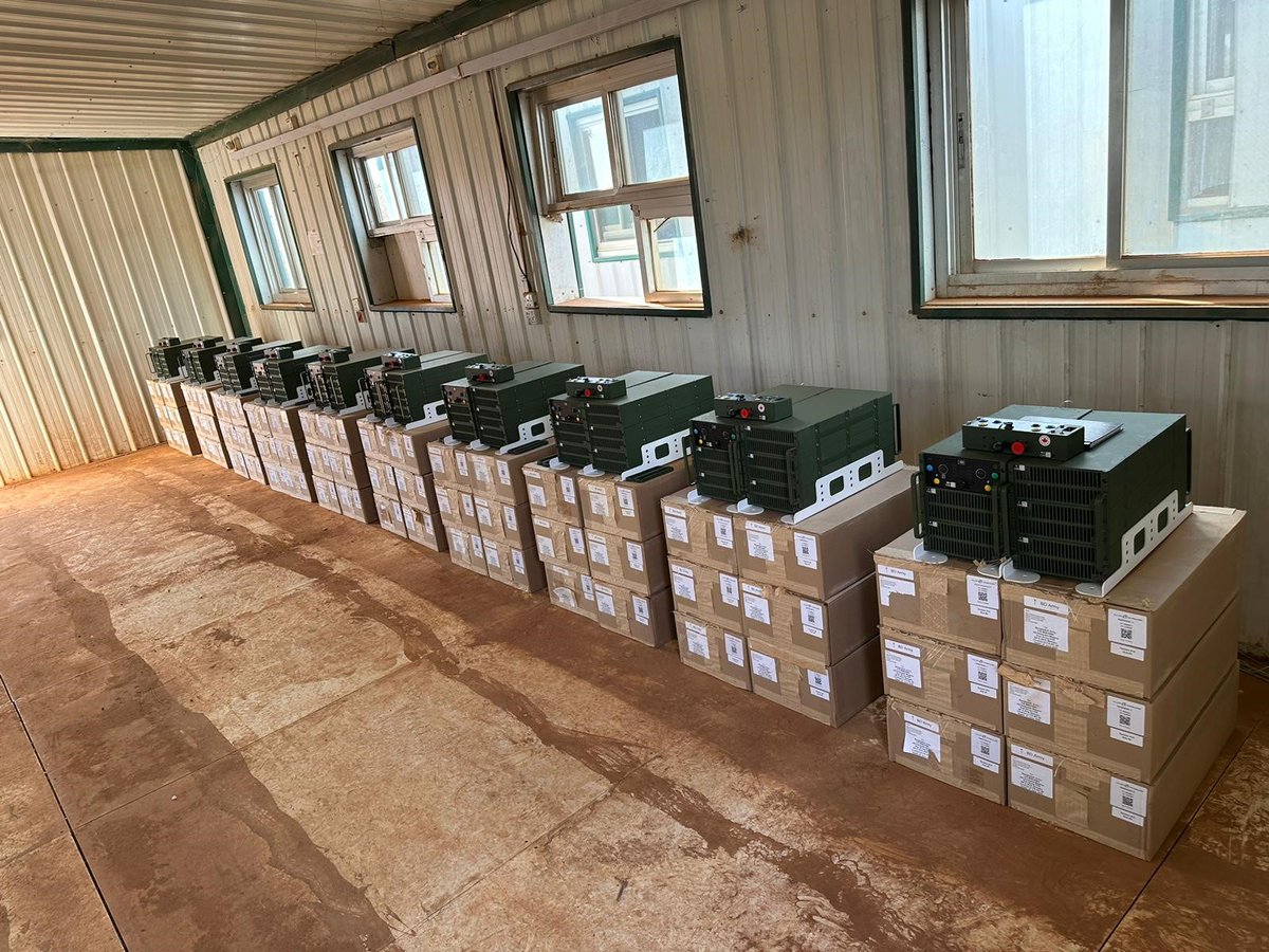 AllenVanguard's tweet photo. New Allen-Vanguard systems prepared and awaiting installations this week for another grateful customer eager for this life saving capability.

#ECM #ElectronicCountermeasures #defence https://t.co/pfdAtALprn