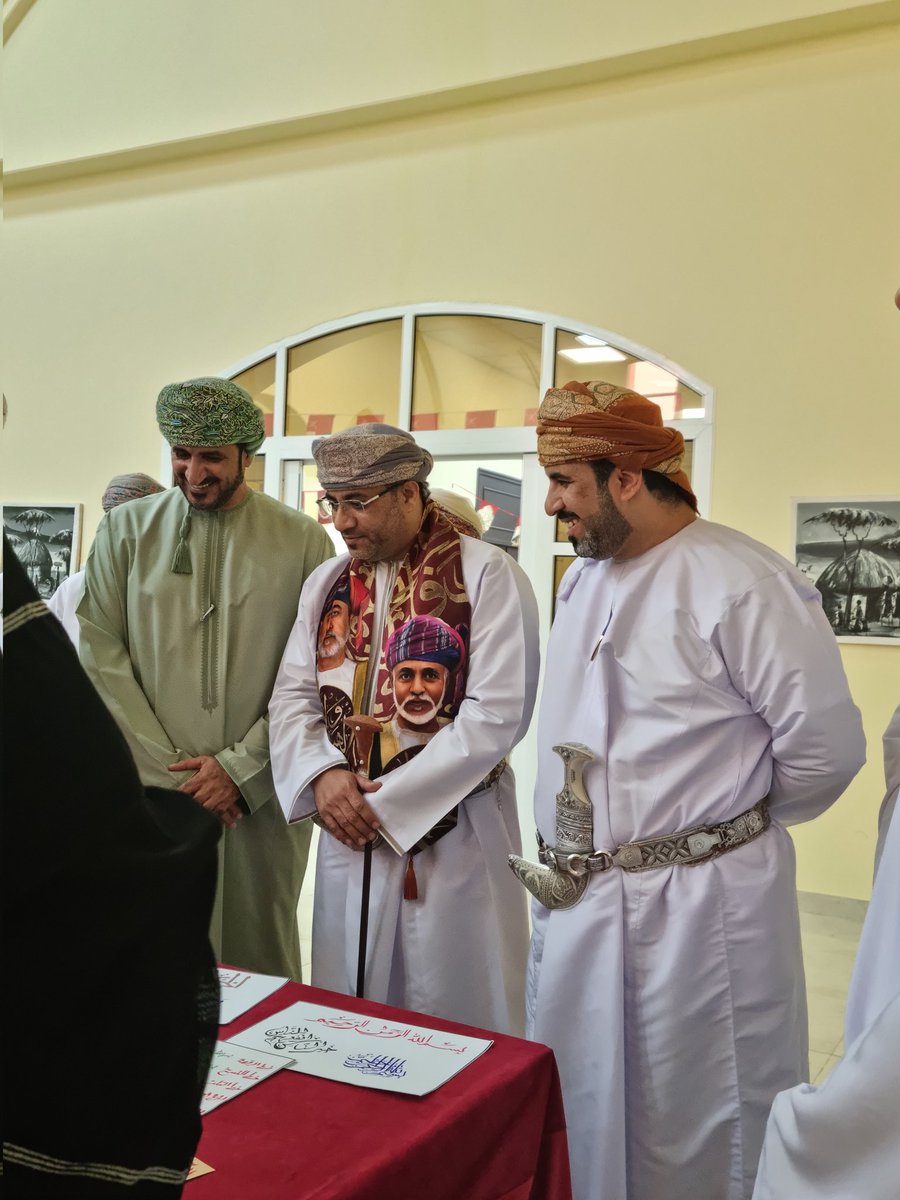 مشاركتي 29/11/2022 إفتتحت جمعية المرأة العمانية بولاية لوى معرض الفنون التشكيلية تحت رعاية الدكتور/ عبدالرحمن الشحي مدير عام التنمية الاجتماعية بمحافظتي شمال وجنوب الباطنة ..