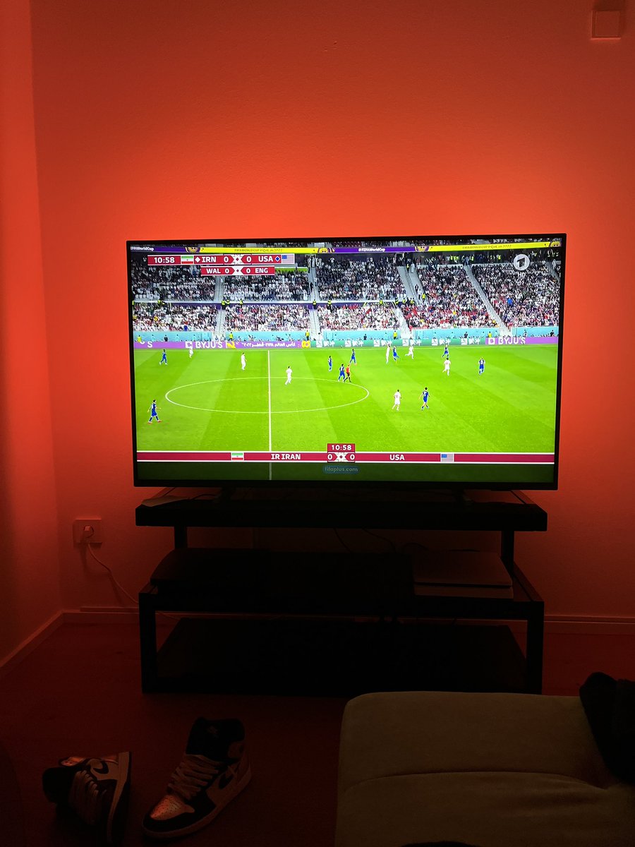 Iran vs Usa: 
Loser goes home
Winner gets bombed