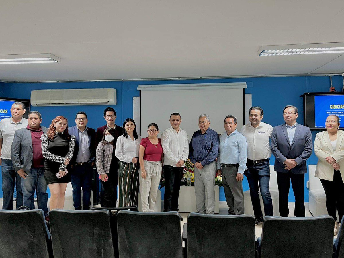 Colegio de Profesionistas (@cpcc_ac) on Twitter photo 🟪 En colaboración con la Facultad de Contaduría y Administración de la UABJO se realizó la conferencia "Políticas Públicas de Transparencia y Gobierno Abierto en Oaxaca", impartida por el Mtro. <a href="/Rafagleyva/">Rafael García Leyva</a>, Coord. Gral. del Observatorio Ciudadano de Gobierno Abierto del <a href="/CPCC_AC/">Colegio de Profesionistas</a> 🟪 En colaboración con la Facultad de Contaduría y Administración de la UABJO se realizó la conferencia "Políticas Públicas de Transparencia y Gobierno Abierto en Oaxaca", impartida por el Mtro. <a href="/Rafagleyva/">Rafael García Leyva</a>, Coord. Gral. del Observatorio Ciudadano de Gobierno Abierto del <a href="/CPCC_AC/">Colegio de Profesionistas</a>