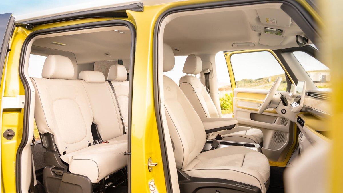 CarChargeruk's tweet photo. Volkswagen ID. Buzz

SUVs are the world's most popular vehicles, and the competition to create the best family electric vehicle is fierce. Volkswagen has however taken a different route with the innovative ID. Buzz fully electric multi-purpose vehicle. 

https://t.co/IsLklpWS0h https://t.co/ou10Q6sQ3x
