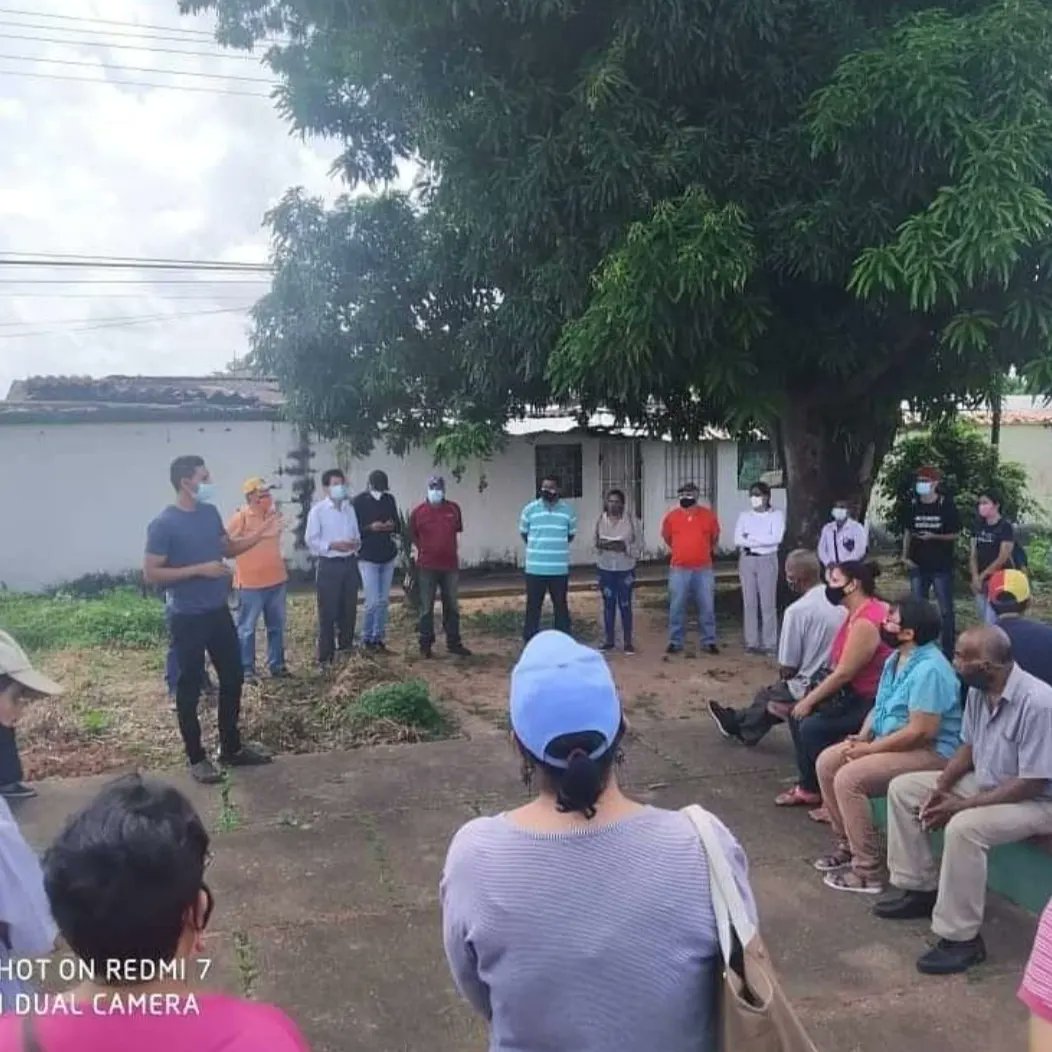 ADOrgLosGodos's tweet photo. #29Nov22 Excelente Gira Urbana en el Sector Fundemos Puente de la pquia los Godos Mpio #Maturin, llevando la información de la Plataforma Unitaria sobre las #Primarias y la necesidad de estar unidos, todos como Defensores de la Democracia @DxDVenezuela https://t.co/79T5mHIeRW