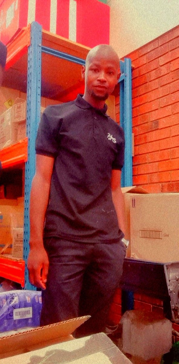 Tom_Vernacular's tweet photo. Work time https://t.co/roQTE5i6a8