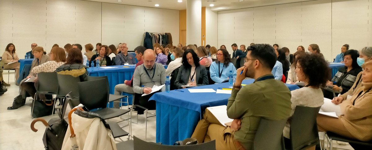 FlebitisZero's tweet photo. Muy Intensa y productiva  jornada de trabajo. Gracias por estar compañer@s!
#Seguimos... y lo hacemos con nuevas propuestas de mejora💛💙
@SEINAV_ @ABPSegPac @ofthevega https://t.co/GRG7PNoel9