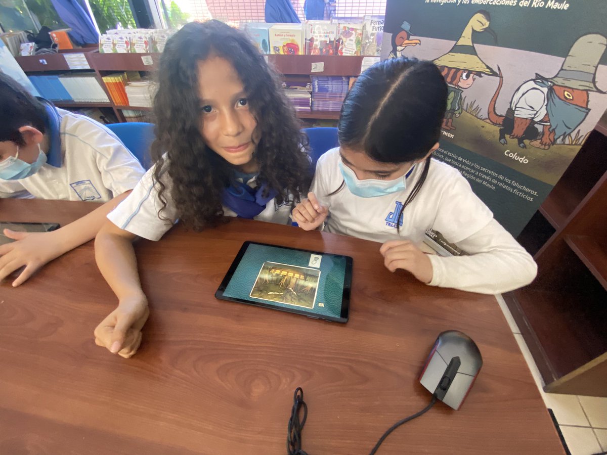 MisionFalucho's tweet photo. 🛶 El Falucho Maulino llegó a las Esc. Juan Luis Sanfuentes @daemtalca, donde niñas y niños🧒🏻👧🏻, aprenden sobre las embarcaciones y la navegación fluvial en el #Maule con el 🎮 videojuego #MisiónFalucho ⛵️

🙌Proyecto financiado por @ciencia_cl 

✌️Colabora #ExploraMaule @UTalca https://t.co/gHORQpZssm