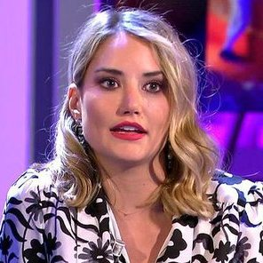 ChicoRealityPop's tweet photo. ¿A quién apoyas?
🔁 Jorge Pérez
❤️ Alba Carrillo
#yoveosálvame https://t.co/CXK54BwFXj