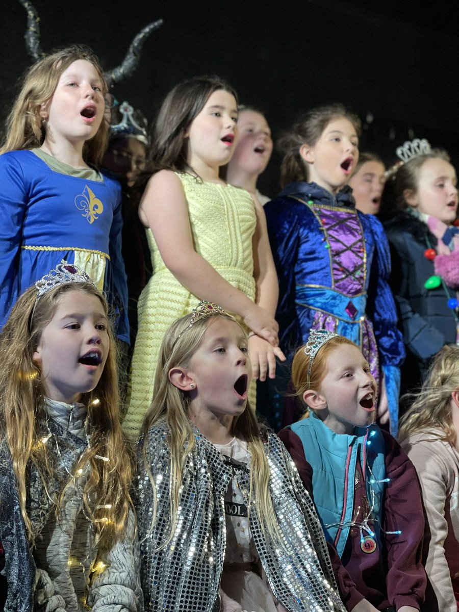 Ceri Eagling tweet media