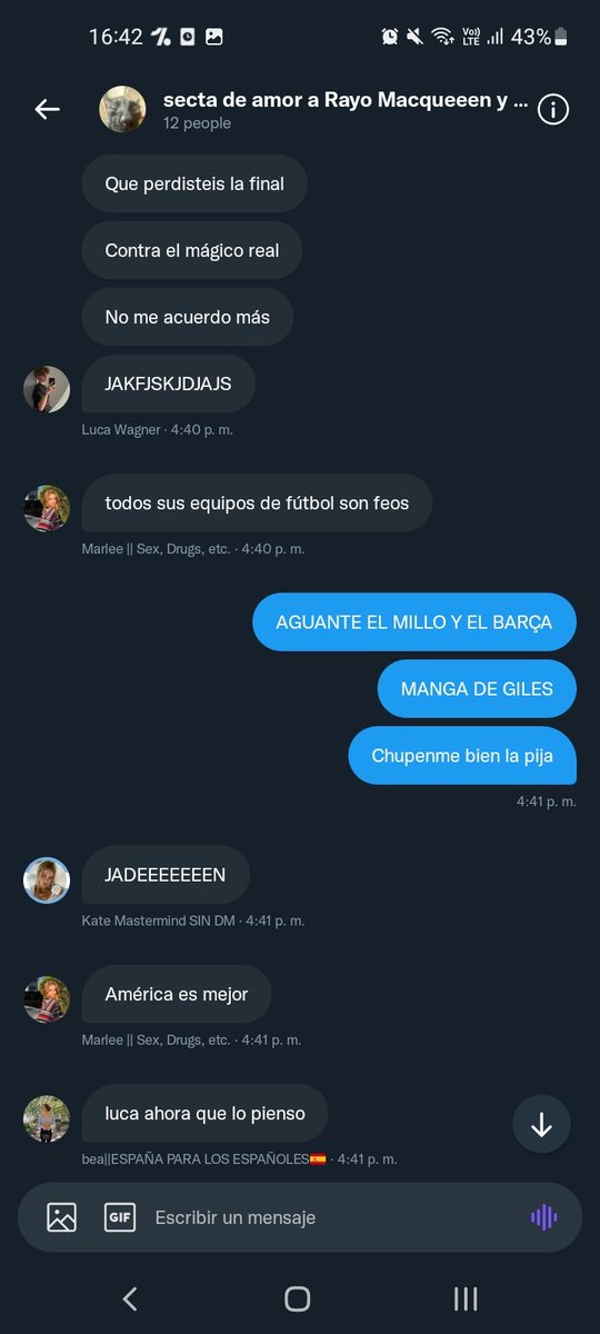 JxdnWilliams's tweet image. Nosotros los menos fifas