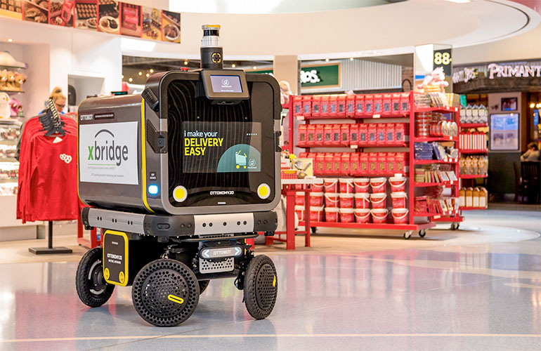 TheRobotGuide's tweet image. The @PITairport &amp;amp; @Ottonomy_IO have teamed up to put the Ottobot into service for select passengers. You can be one of the first to experience this contactless delivery service. Ottobot is currently deployed at multiple airports in the USA &amp;amp; Europe &amp;gt; bit.ly/3GUdGZu